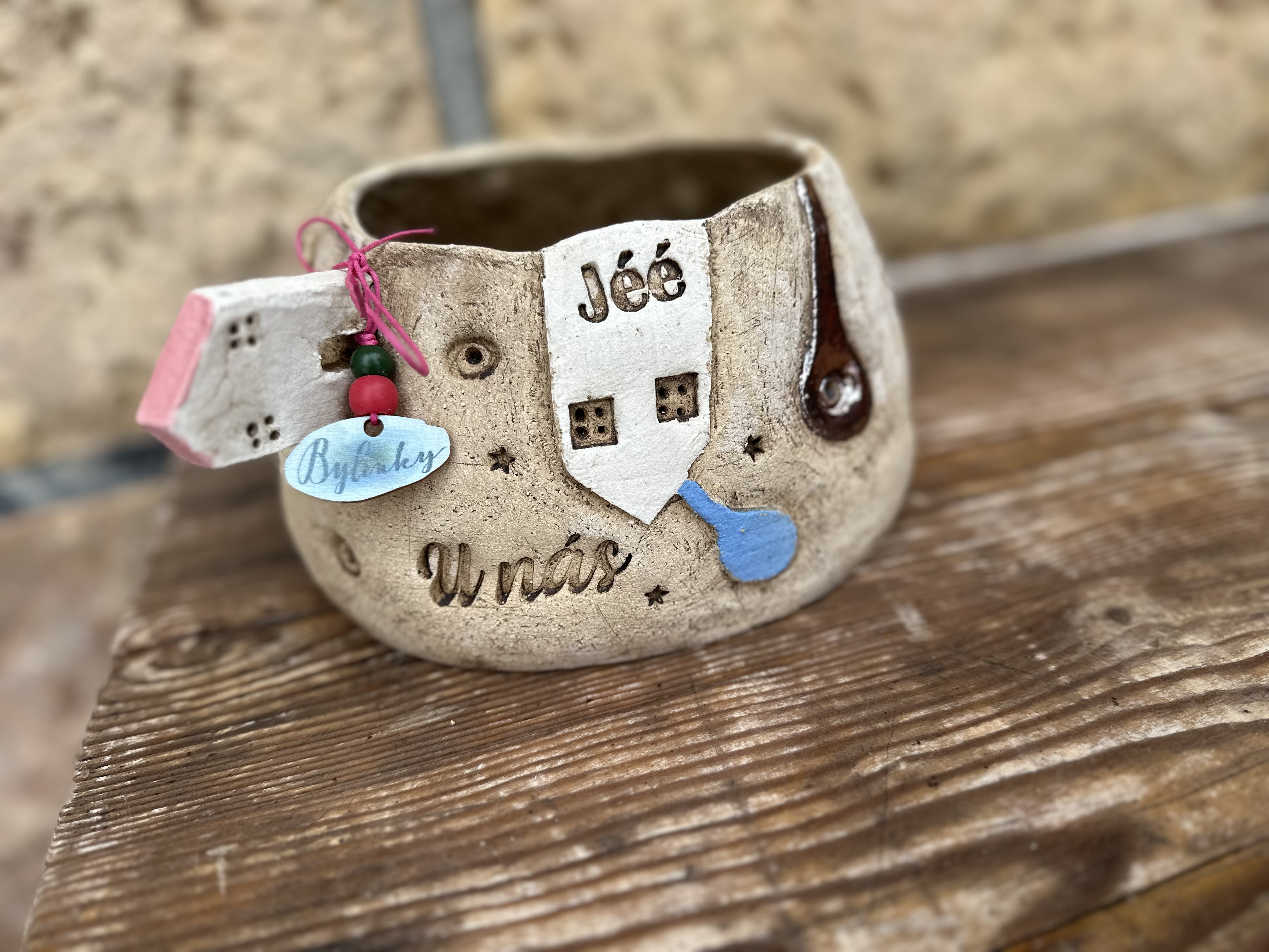 Květináč do zahrady - Domeček