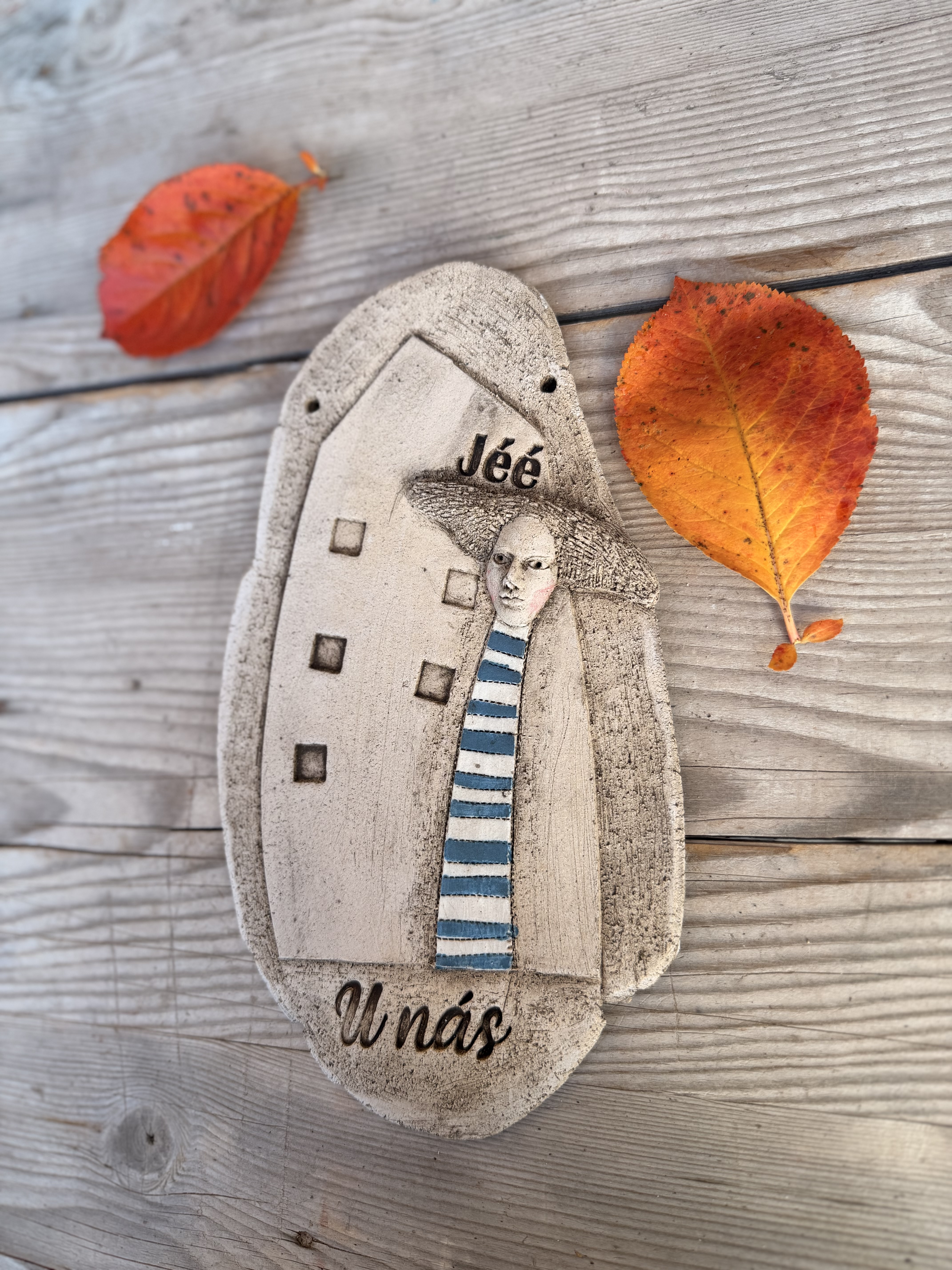 Plastika  - Cedulka na zavěšení