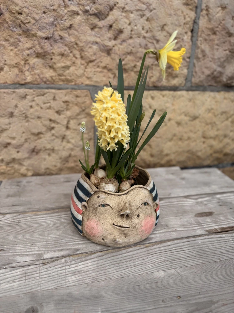 Květináč do zahrady 