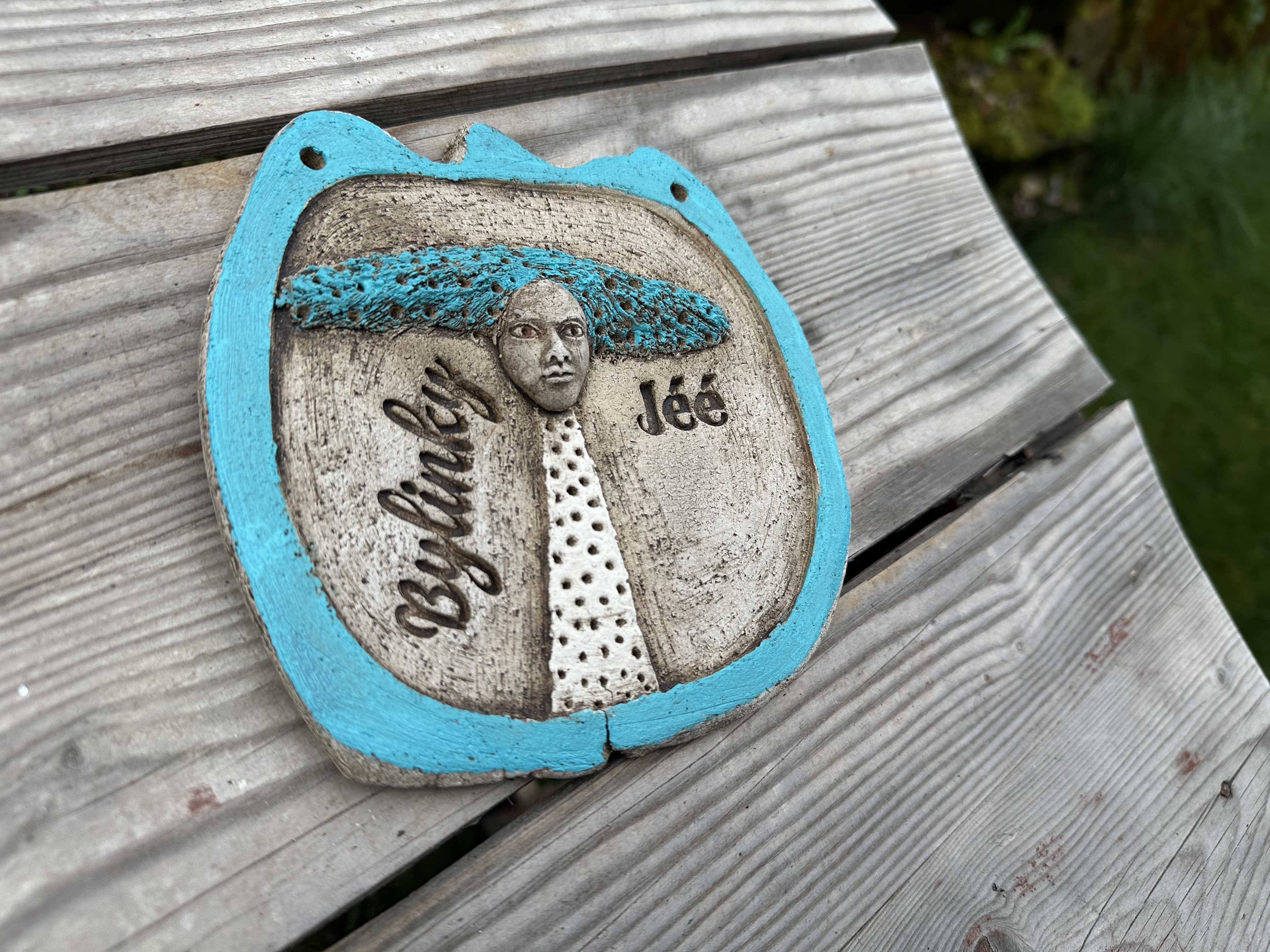 Plastika  - Cedulka na zavěšení