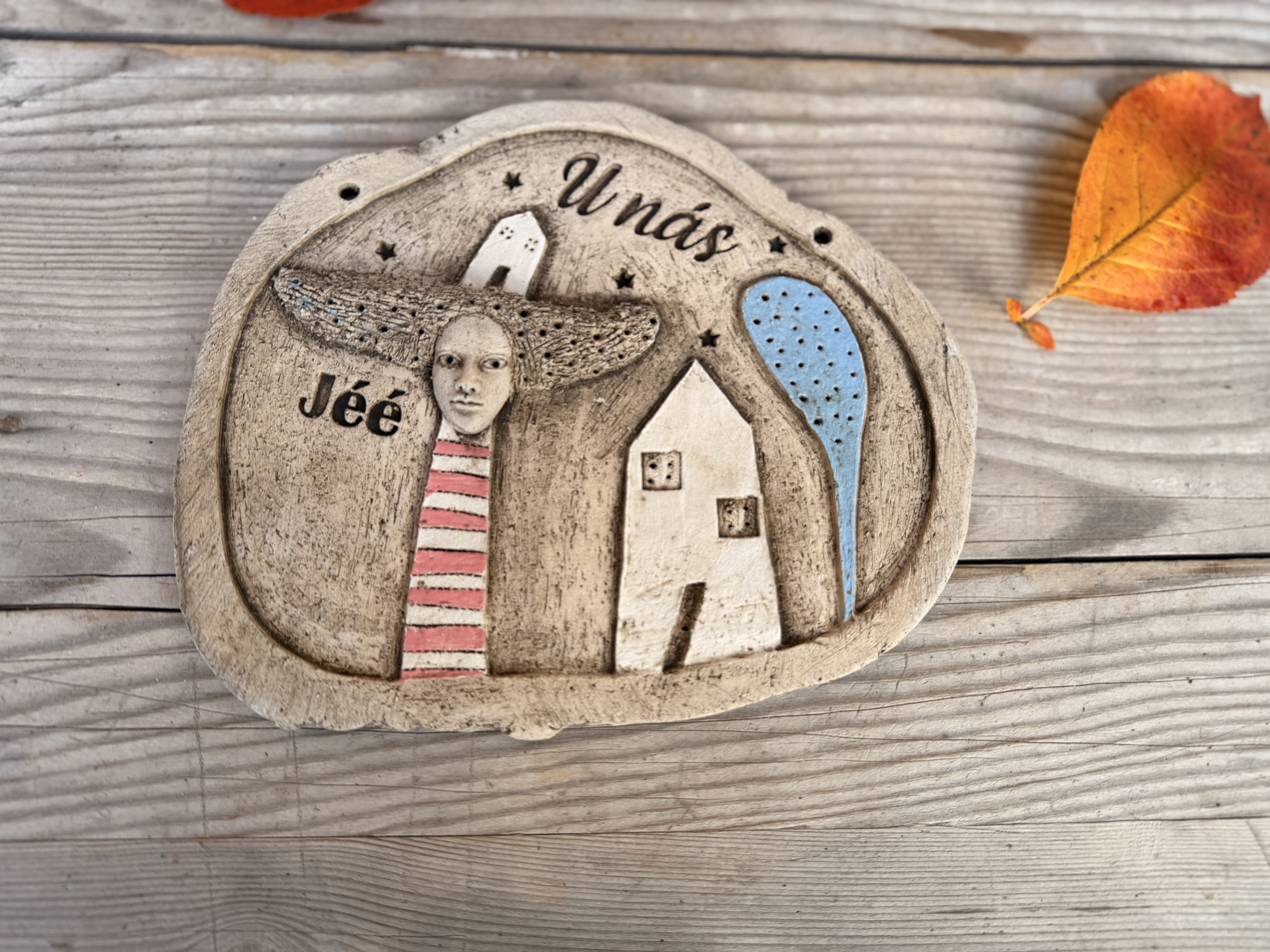 Plastika  - Cedulka na zavěšení