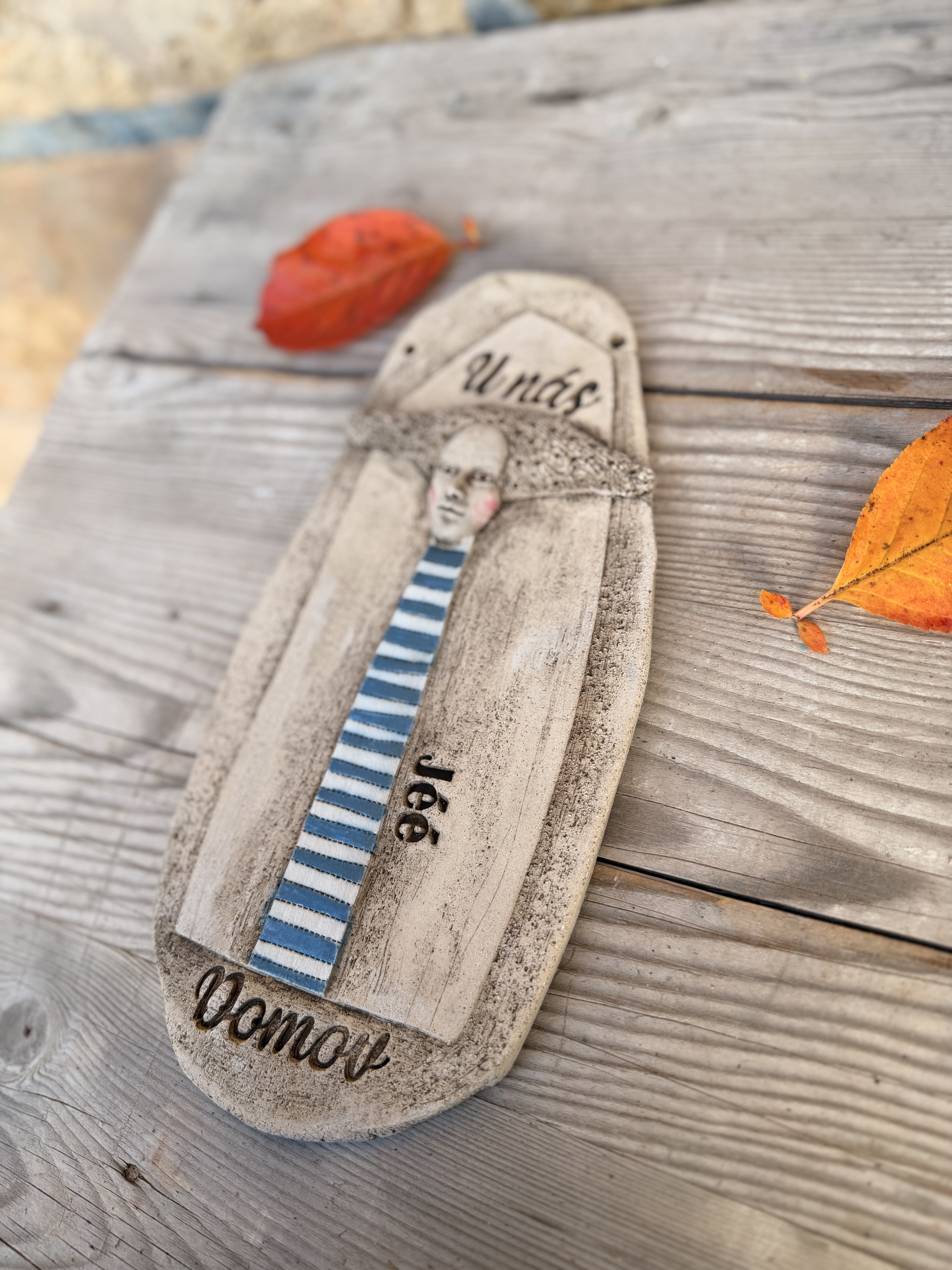 Plastika  - Cedulka na zavěšení