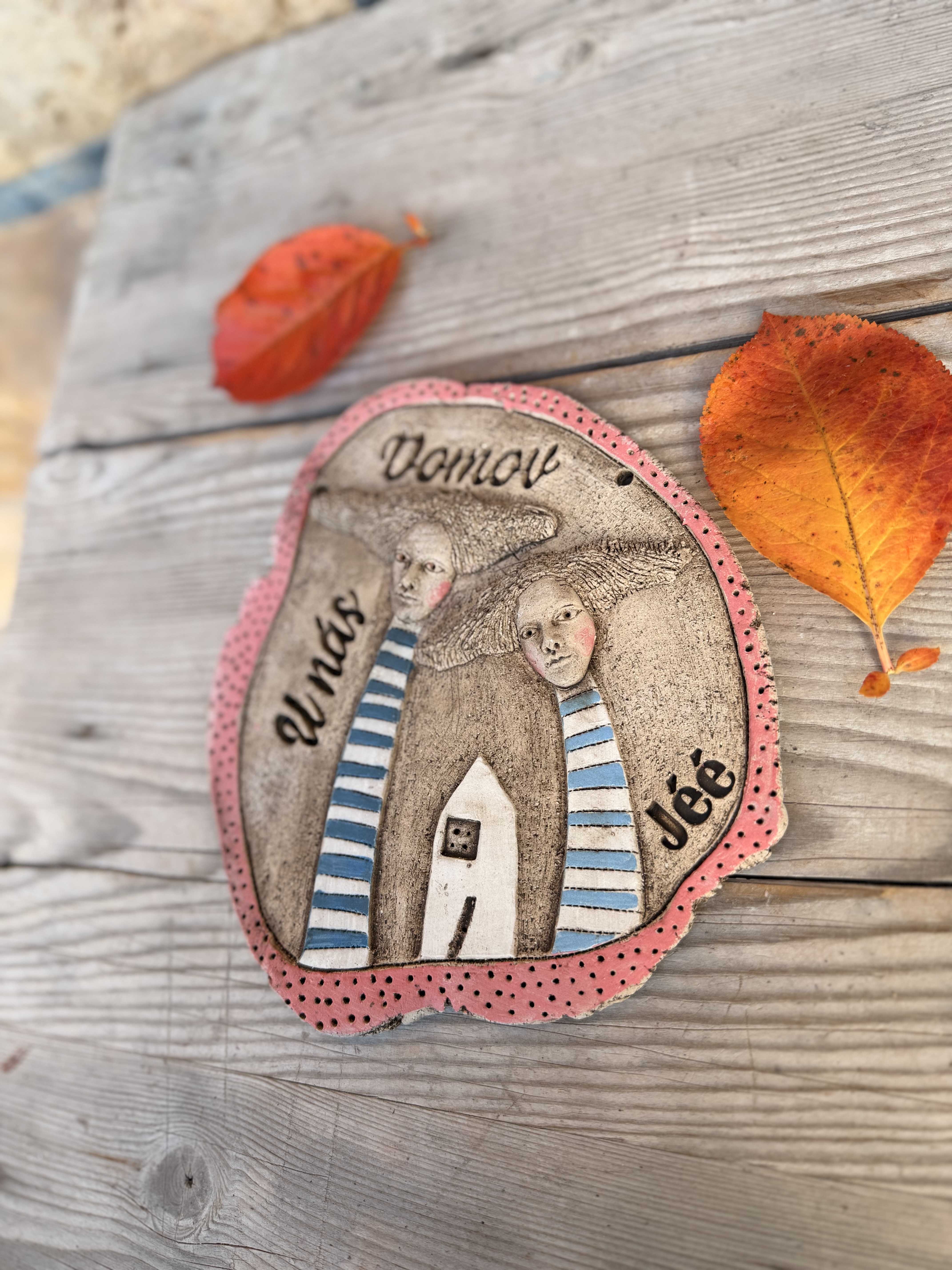 Plastika  - Cedulka na zavěšení