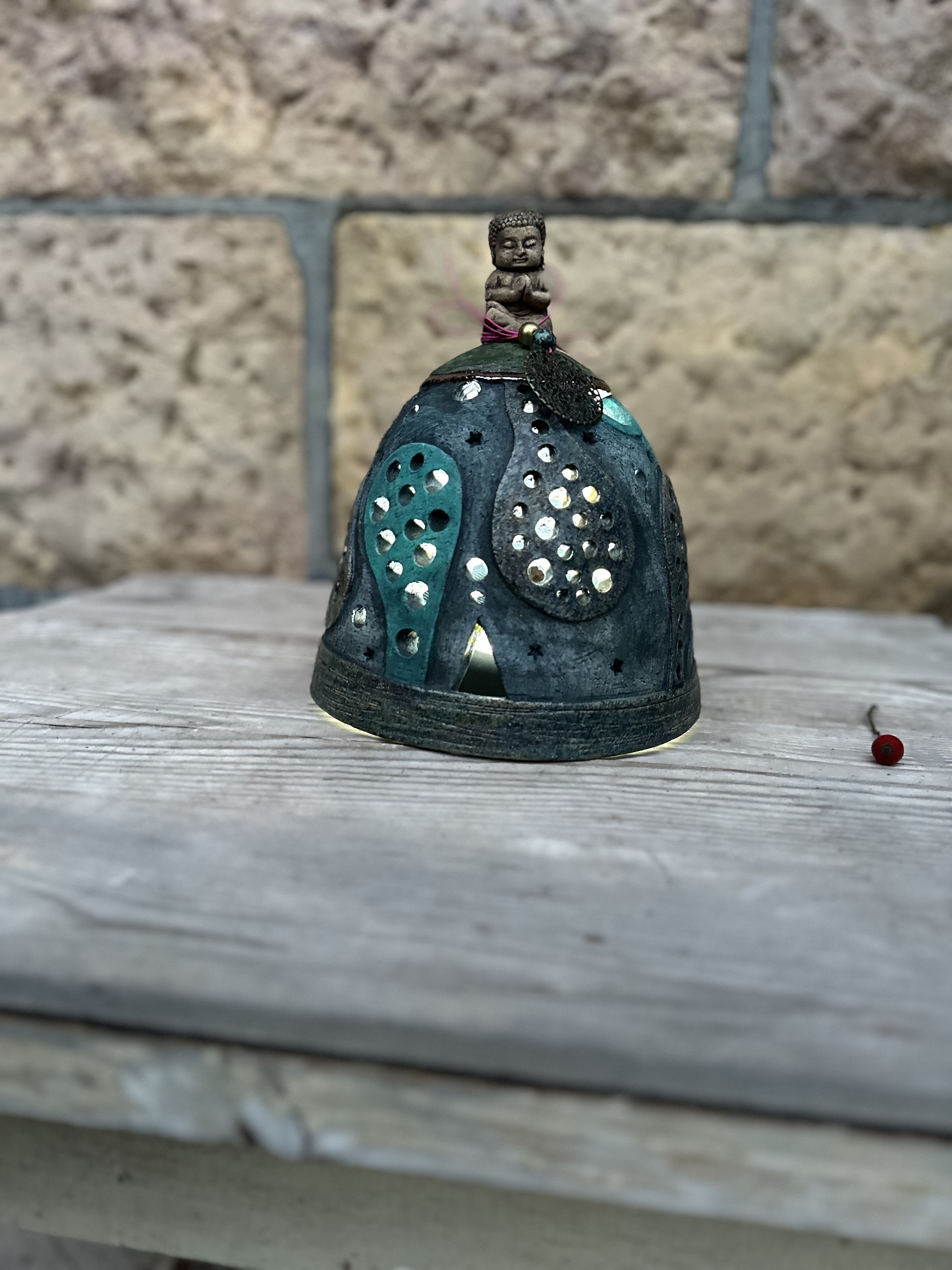  stínidlo - Malý Budha