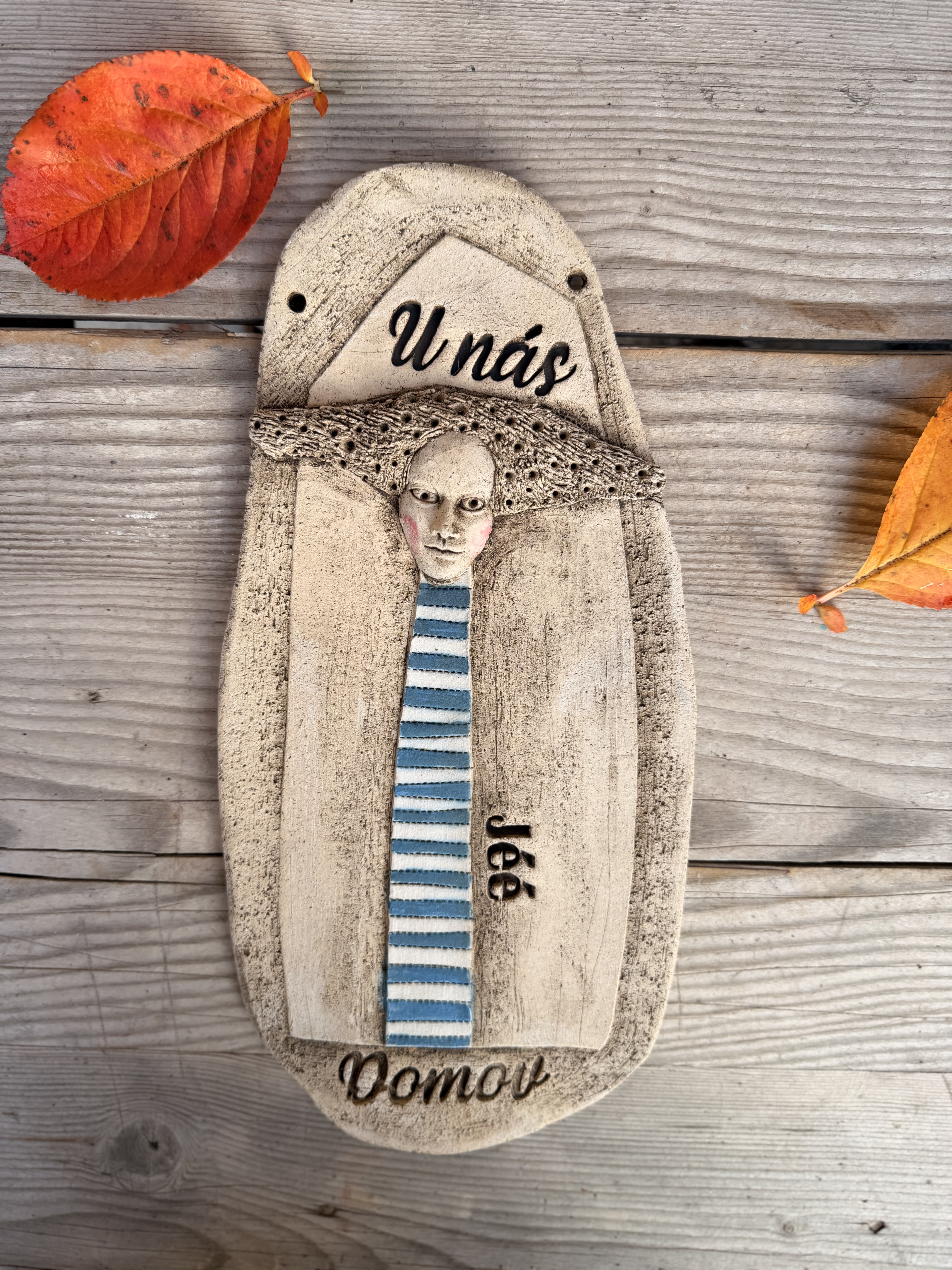 Plastika  - Cedulka na zavěšení